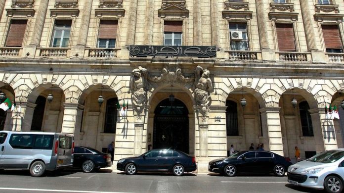 Eventuel recours de l'Algérie à des financements extérieurs à long terme