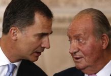 Accusé de corruption: l’ancien roi d’Espagne Juan Carlos s’exile Accusé de corruption: l'ancien roi d'Espagne Juan Carlos s'exile