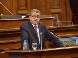 Djerad à Hassi R'mel pour le 50 anniversaire de la nationalisation des hydrocarbures